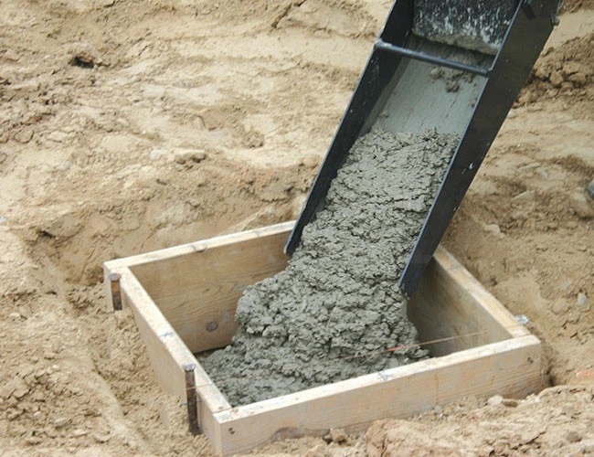 Himac Skid Steer Concrete Unloading Bucket