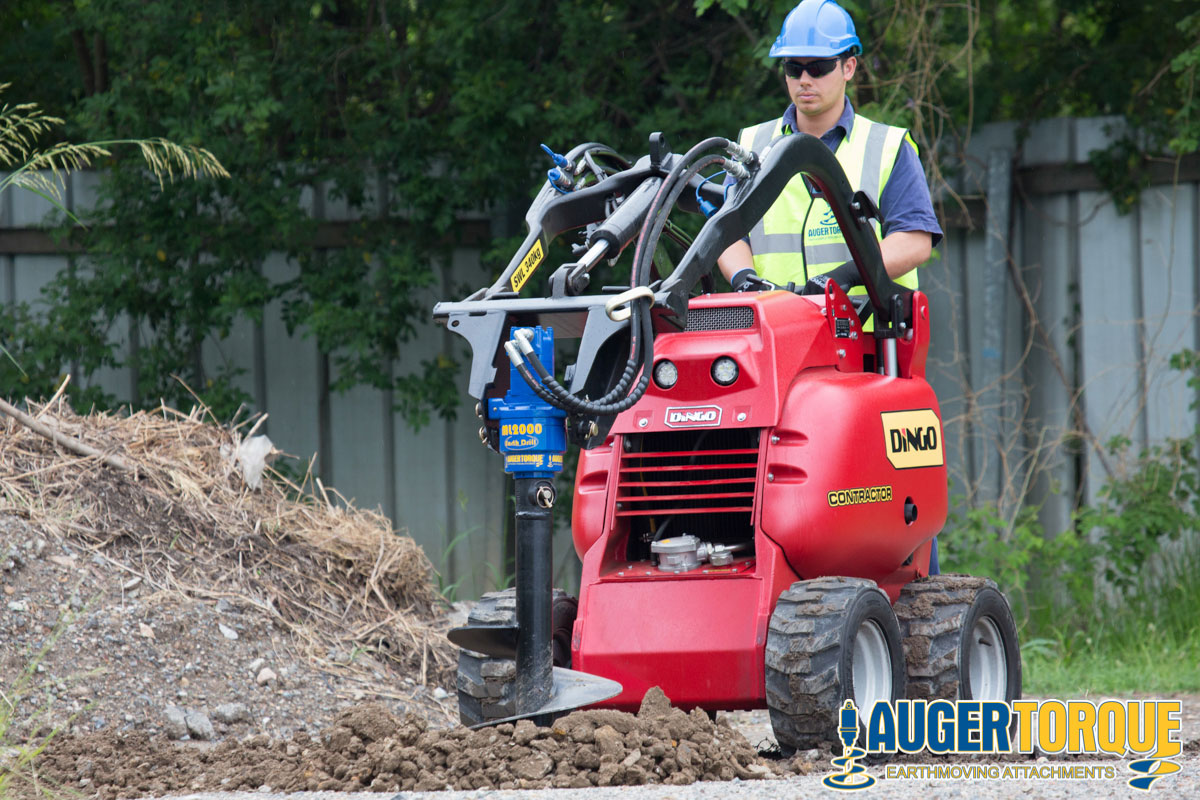 Auger Torque Mini Loader Earthdrill ML2500 + 300MM Auger Package